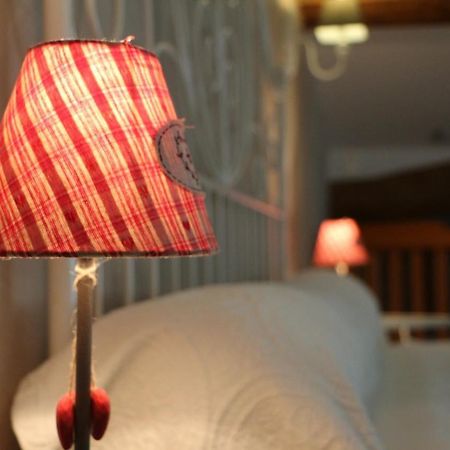Gite " Suzon" A Peyroutas Vignonet St Emilion Exteriör bild